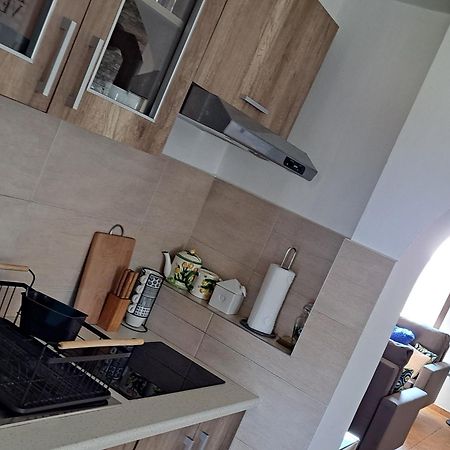 Grapeline Guesthouse Chotin Eksteriør billede