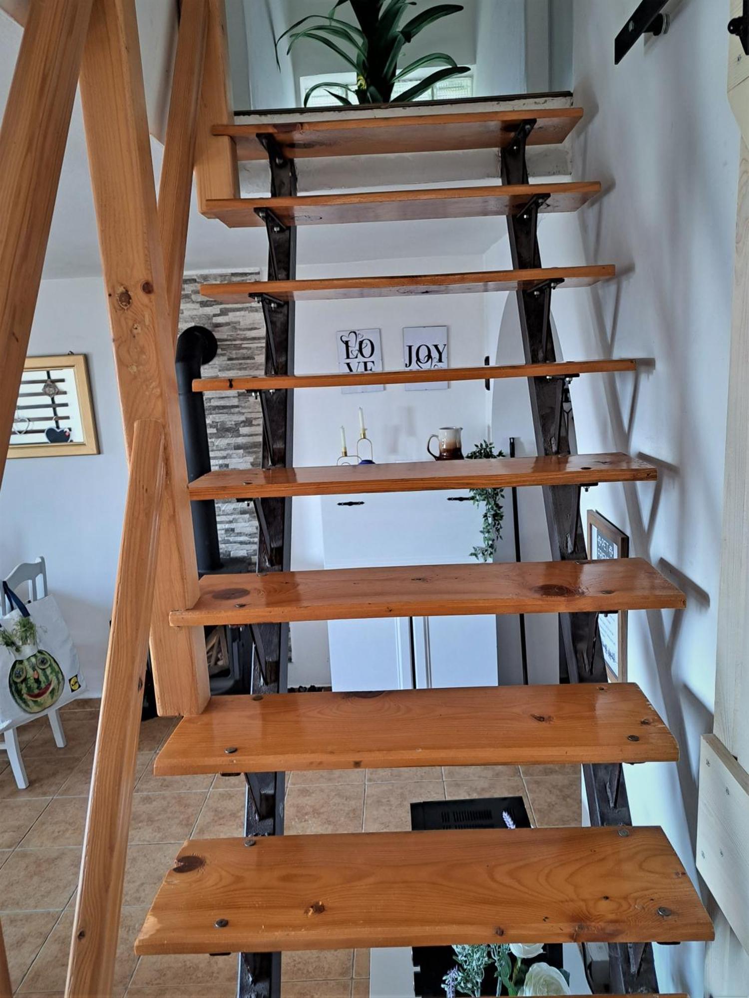 Grapeline Guesthouse Chotin Eksteriør billede